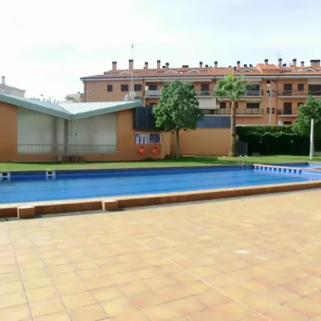 Apartment - 2 Bedrooms With Pool Young People Group Not Allowed - 04276 *