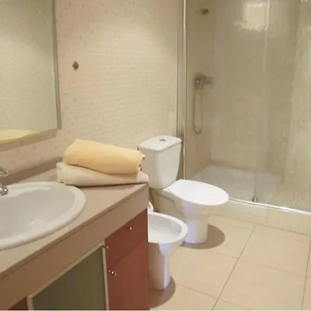 Apartment - 2 Bedrooms With Pool Young People Group Not Allowed - 04276 Apartamento *